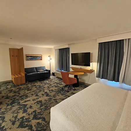 Hampton Inn & Suites Prattville-2